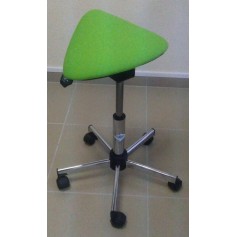 SELLE PONY SUR ROULETTES