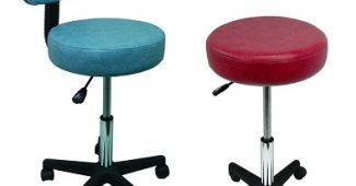 tabouret à roulettes médical
