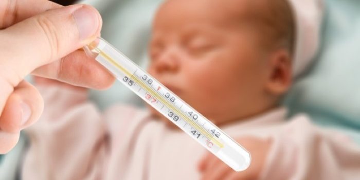 Thermomètre bébé et nourrisson : rectal, infrarouge sans contact